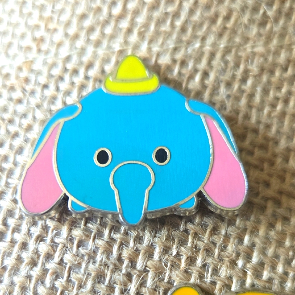 Disney Tsum Tsum Dumbo Pin